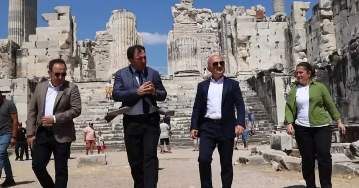 Aydın Valisi Dr. Osman Varol'un Didim Apollon Tapınağı ziyareti ve Akbük endişeleri