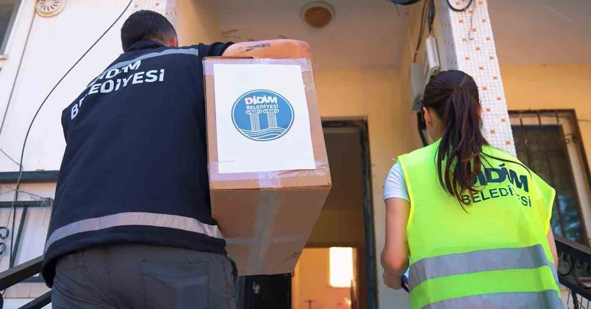 Aydın Didim Belediyesi Akbük sosyal yardım ve destek paketi dağıtımı.