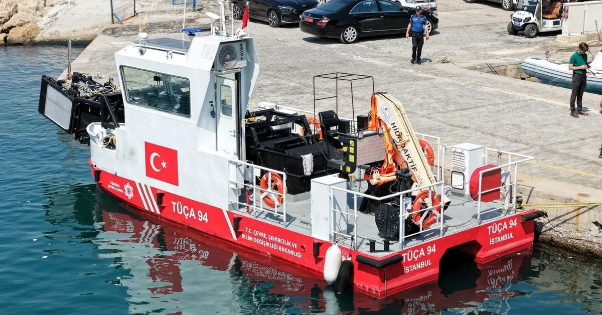 Antalya ve Akbük'te deniz kirliliği mücadelesi ve Vali Hulusi Şahin açıklamaları